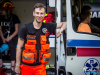 1546img_4040