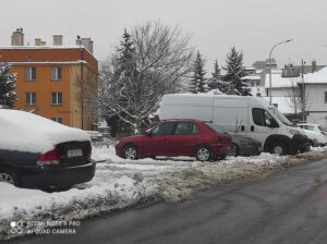 Rzeszow-parking-snieg