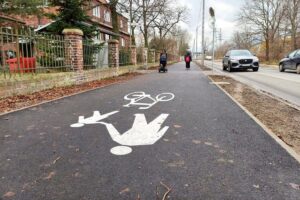 z31680911IHGDroga-dla-rowerow-i-pieszych-na-Soltysowicach