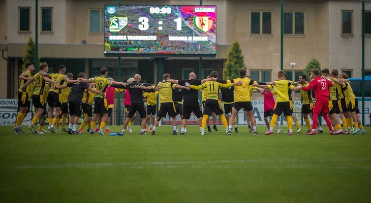 Siarka Tarnobrzeg – Korona II Kielce 3:1. Pierwsze domowe zwycięstwo podopiecznych trenera Majaka (fotoreportaż oraz video)