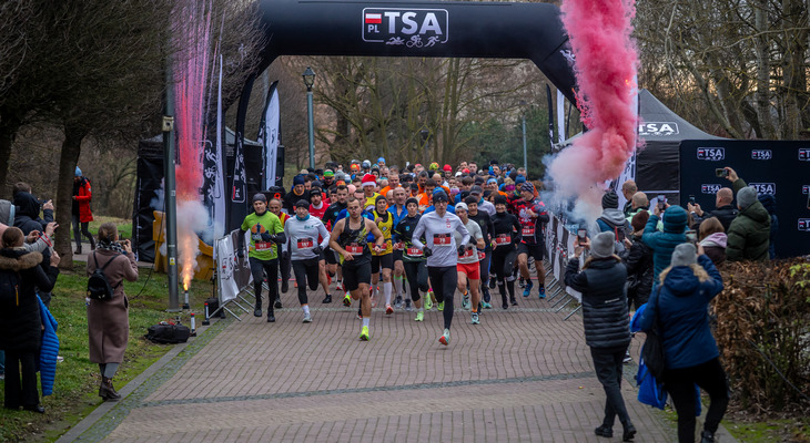 Finał Ligi Biegowej TSA Sandomierz 2025. Ostatni etap i rozstrzygnięcie klasyfikacji generalnej (fotoreportaż oraz video)